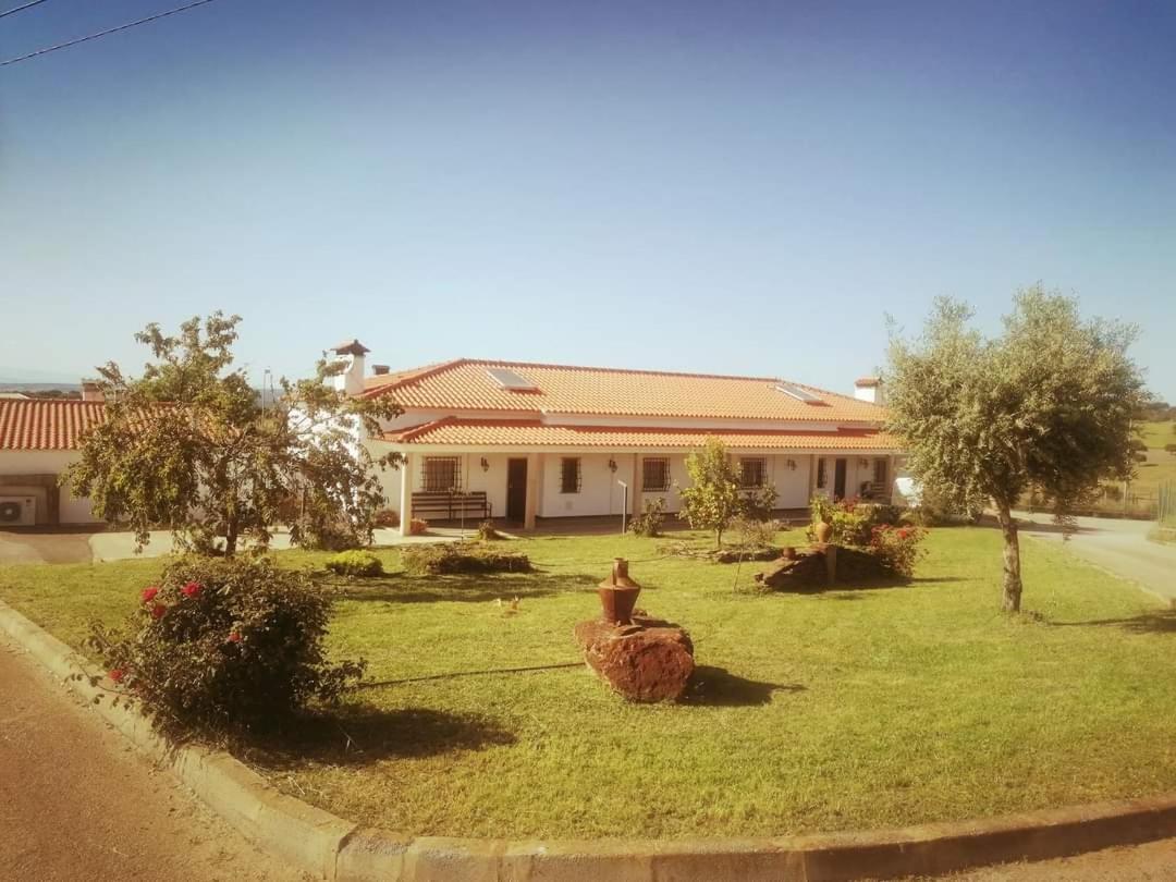 Moradia Gemea 2 Em Herdade Santa Marta Zebreira Экстерьер фото